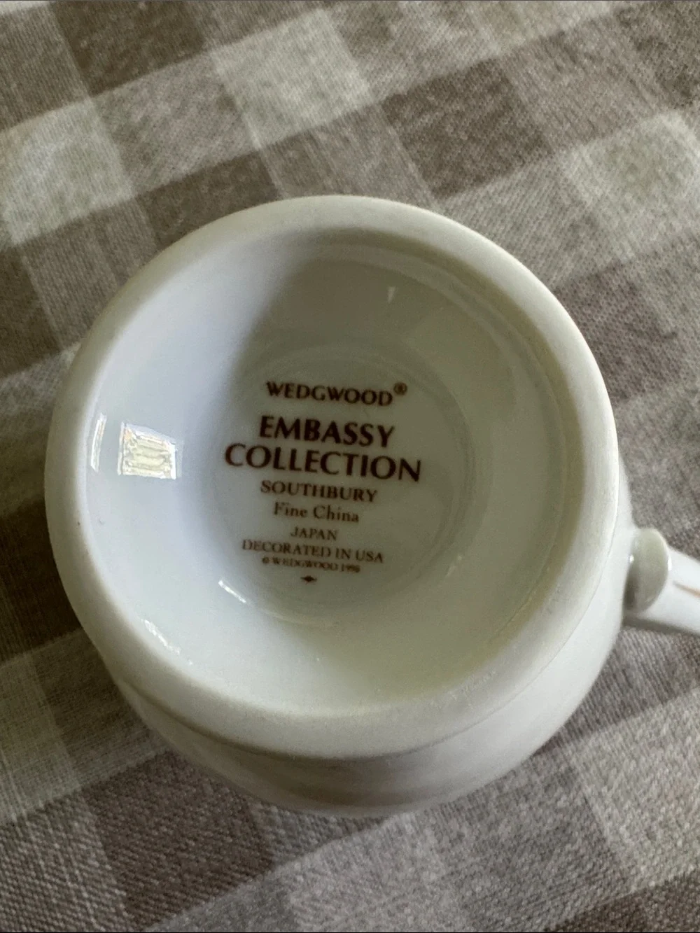 Wedgwood Embassy Collection Southbury Creamer/Sugar Set with Navy/Gold Banding